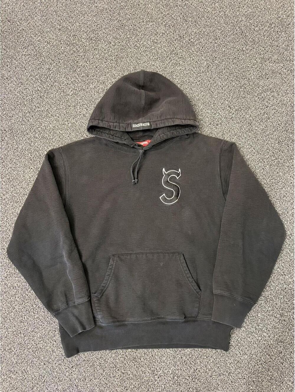 Supreme S Logo Horns Hoodie Black